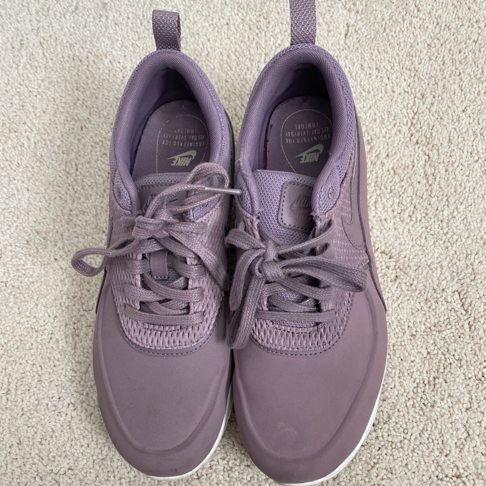 Nike Air Max Thea in dusty purple